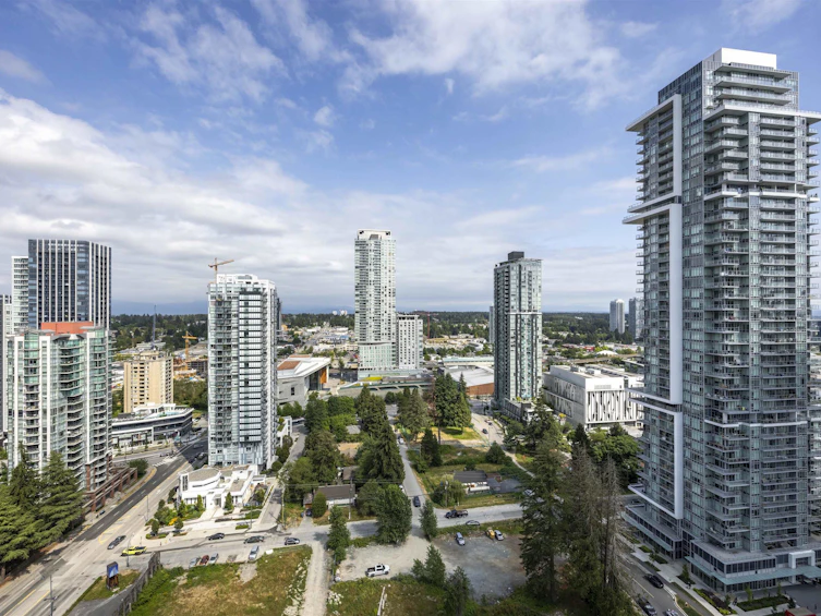 2503-13303 Central Avenue, Surrey, BC, V3T 0K6 - 18