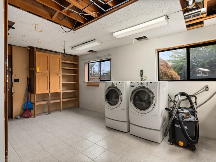 11531 87 Avenue, Delta, BC, V4C 2Z6 - 31