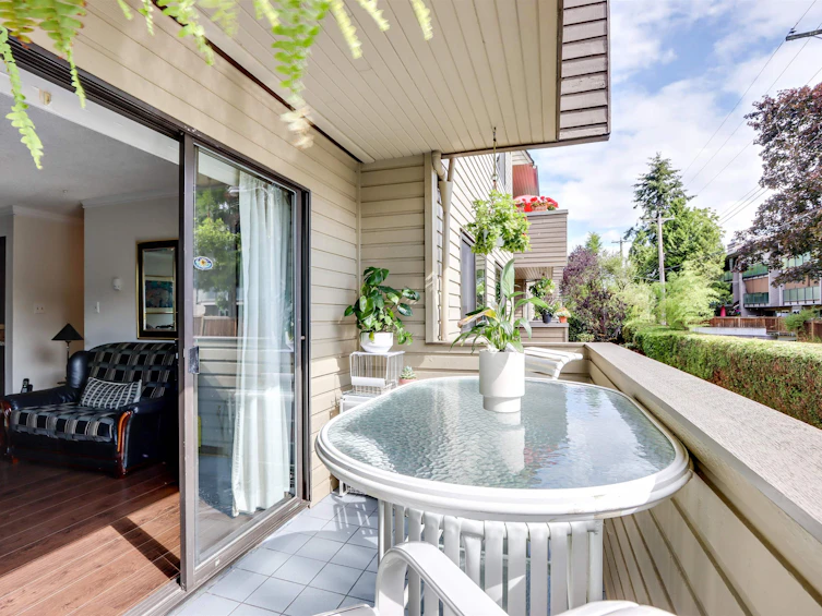 205-1424 Walnut Street, Vancouver, BC, V6J 3R3 - 10