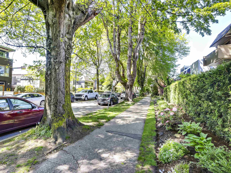 205-1424 Walnut Street, Vancouver, BC, V6J 3R3 - 13