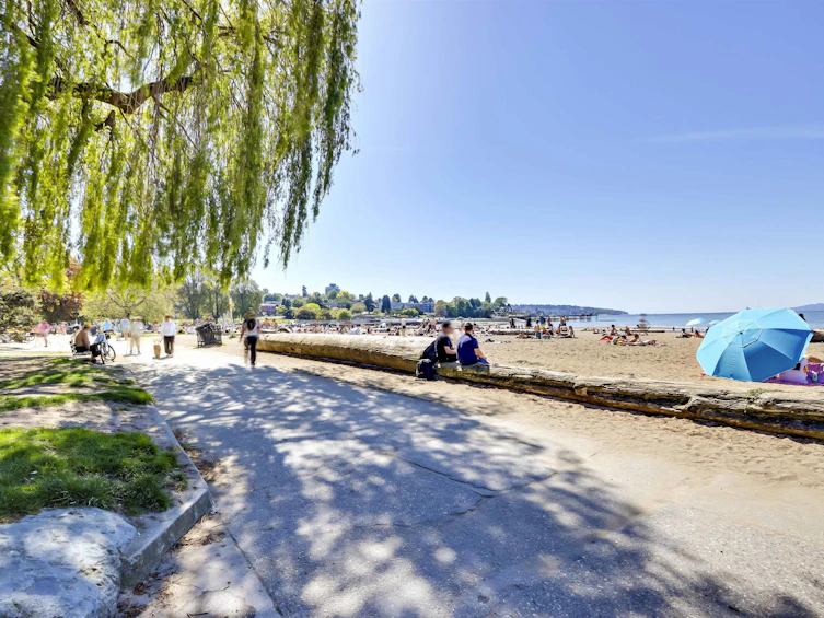 205-1424 Walnut Street, Vancouver, BC, V6J 3R3 - 16