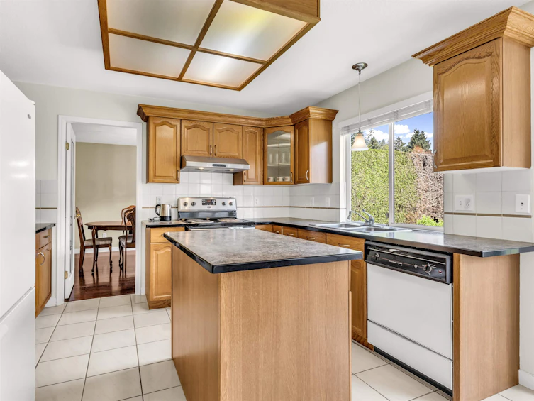 10525 Harrogate Drive, Delta, BC, V4C 8E1 - 7