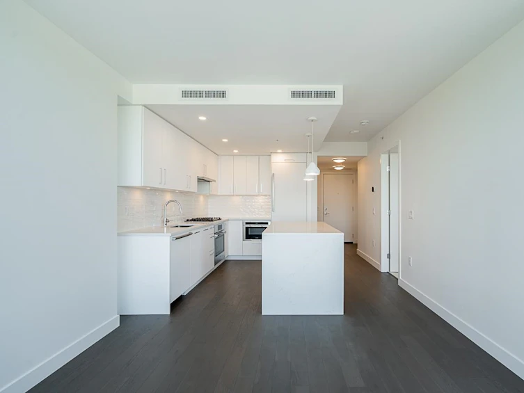 903-1588 Johnston, Surrey, BC, V4B 0C5 - 10