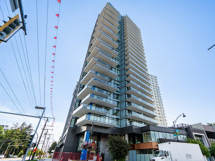903-1588 Johnston, Surrey, BC, V4B 0C5 - 32