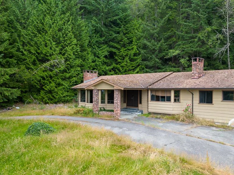 1177-1077 Keith Road, Gibsons, BC, V0N 1V7 - 2