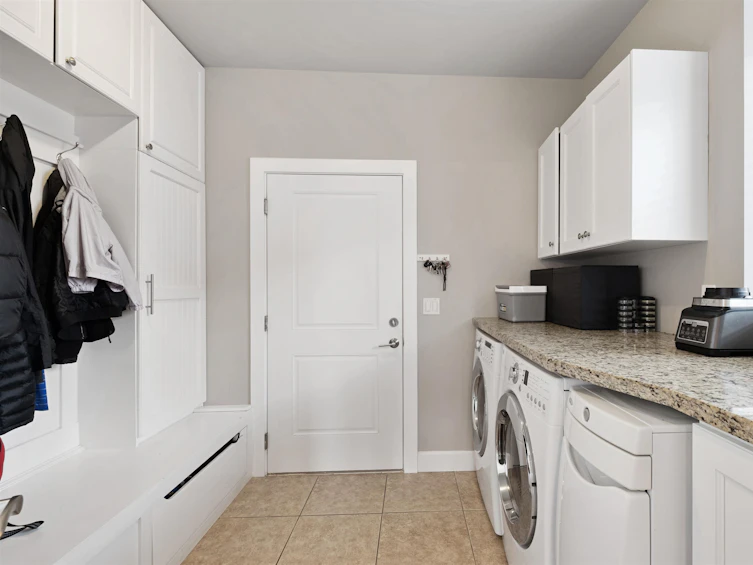 21003 83b Avenue, Langley, BC, V2Y 0C1 - 18