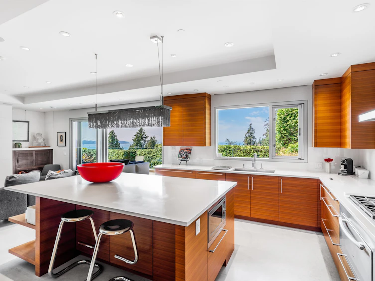 2661 Ottawa Avenue, West Vancouver, BC, V7V 2T6 - 12