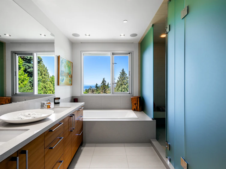 2661 Ottawa Avenue, West Vancouver, BC, V7V 2T6 - 29