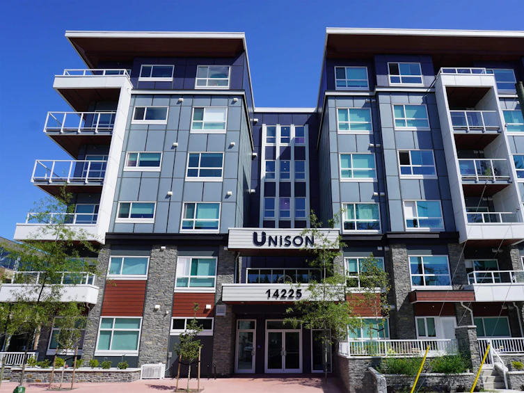 312-14225 103a, Surrey, BC, V3T 0T4 - 2