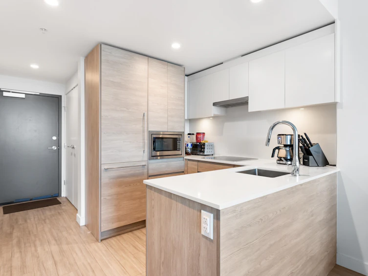 2402-13615 Fraser Highway, Surrey, BC, V3T 0P7 - 5