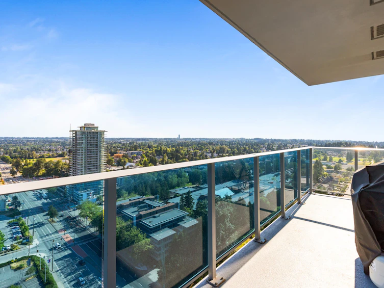 2402-13615 Fraser Highway, Surrey, BC, V3T 0P7 - 16