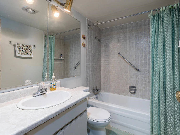204-1877 W 5th Avenue, Vancouver, BC, V6J 1P5 - 17