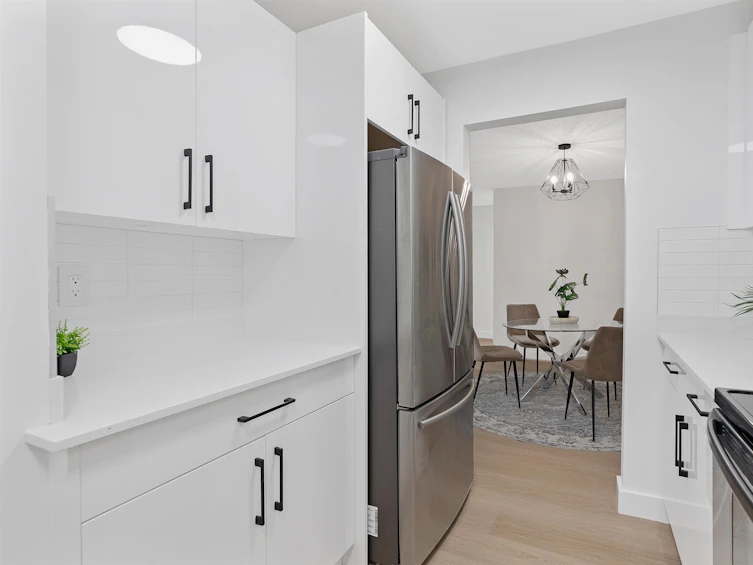 308-10662 151a, Surrey, BC, V3R 8T3 - 13