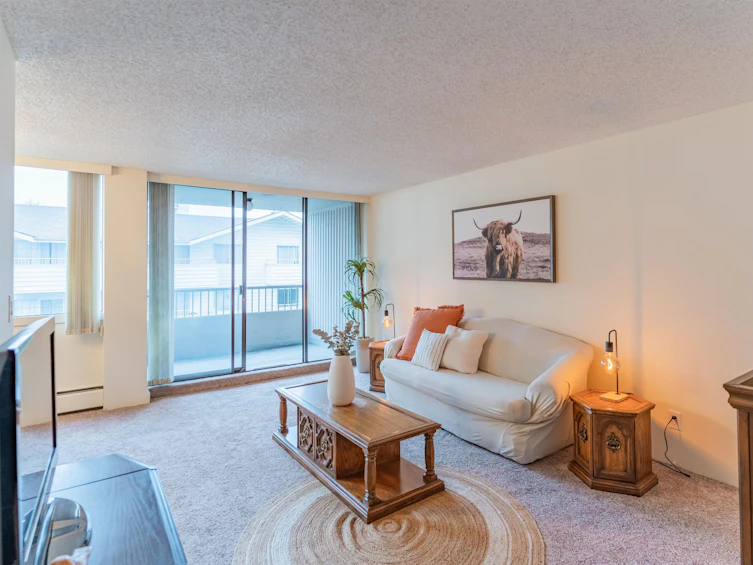 305-740 Hamilton Street, New Westminster, BC, V3M 5T7 - 3