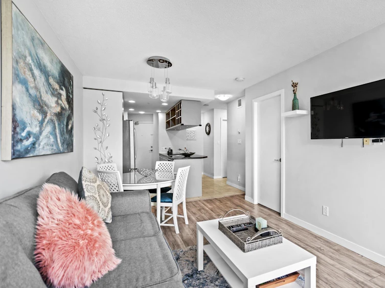1112-833 Seymour Street, Vancouver, BC, V6B 0G4