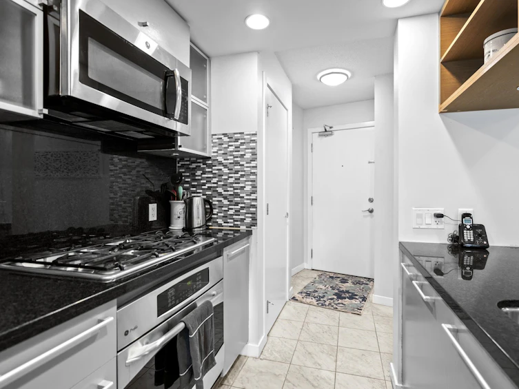 1112-833 Seymour Street, Vancouver, BC, V6B 0G4 - 14