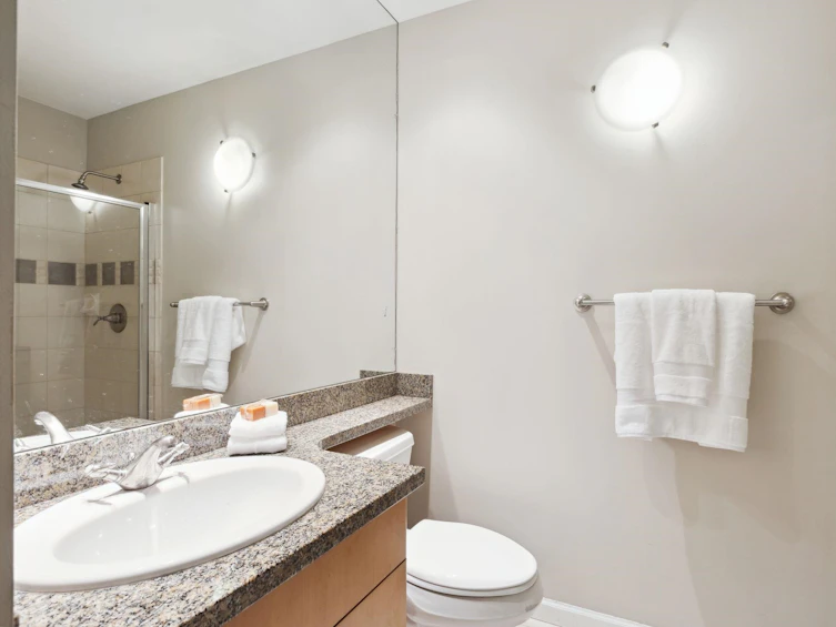 224-580 Raven Woods Drive, North Vancouver, BC, V7G 2T2 - 24