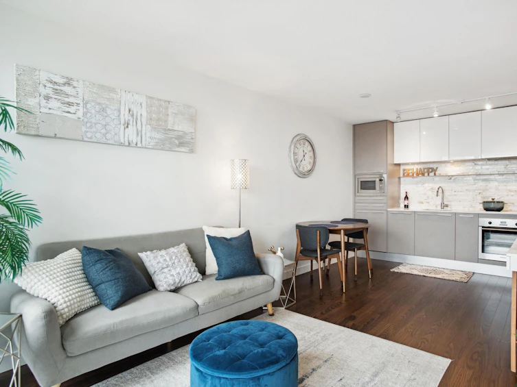 1004-8031 Nunavut Lane, Vancouver, BC, V5X 0C9 - 3