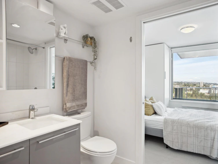 1004-8031 Nunavut Lane, Vancouver, BC, V5X 0C9 - 10