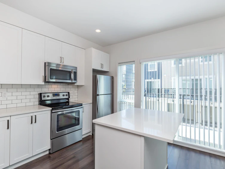 605-32789 Burton Avenue, Mission, BC, V4S 0C9 - 3