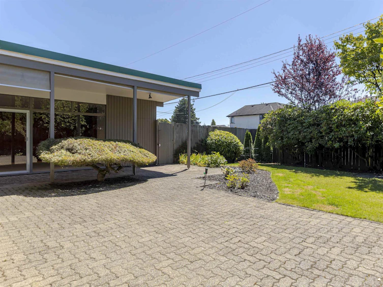 1068 West 47th Avenue, Vancouver, BC, V6M 2L4 - 4