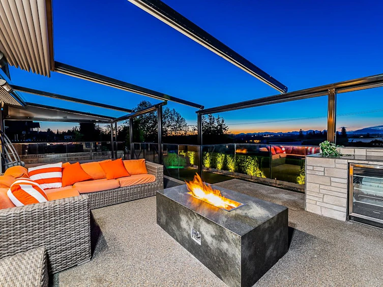 15957 39a Avenue, Surrey, BC, V3Z 0Y3 - 2