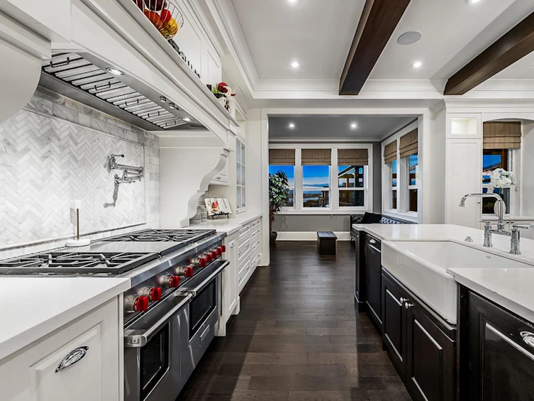15957 39a Avenue, Surrey, BC, V3Z 0Y3 - 11