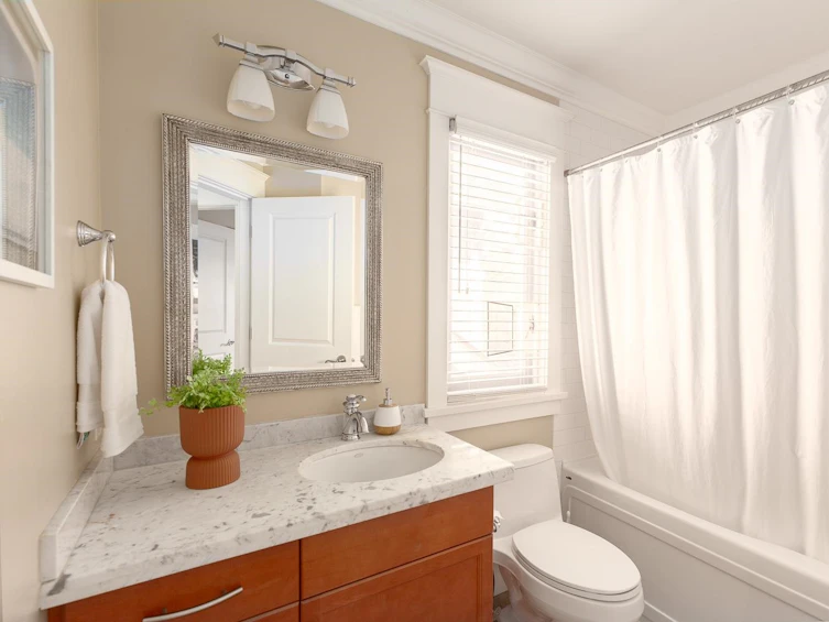 2378 West 49th Avenue, Vancouver, BC, V6M 2V1 - 29