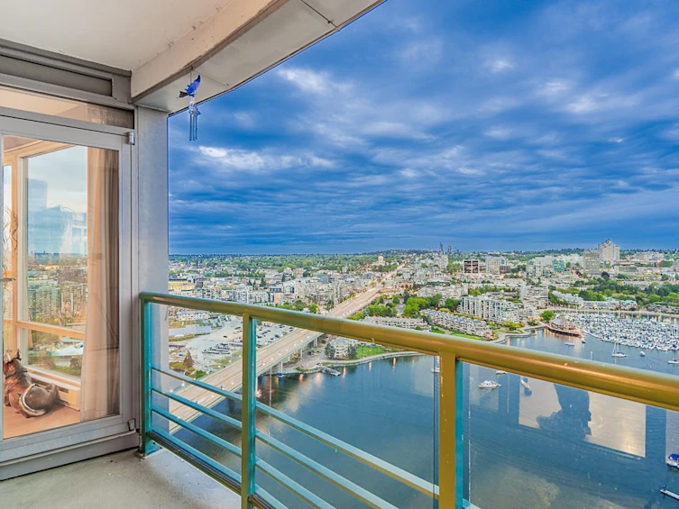 3903-1033 Marinaside Crescent, Vancouver, BC, V6Z 3A3 - 22