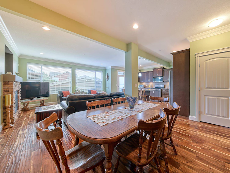 23720 111a Avenue, Maple Ridge, BC, V2W 0E5 - 11