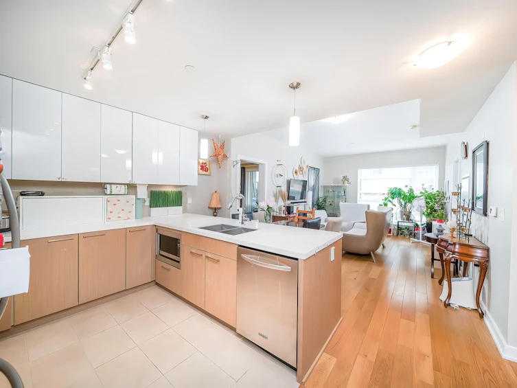 323-5399 Cedarbridge Way, Richmond, BC, V6X 0L6 - 3