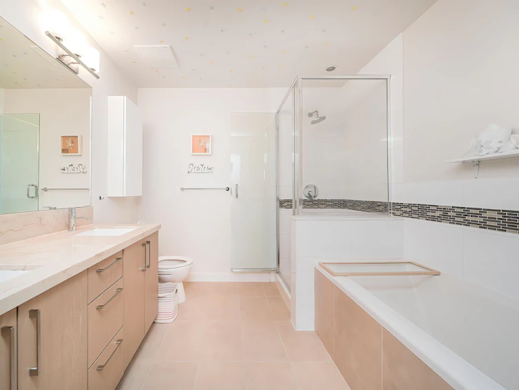 323-5399 Cedarbridge Way, Richmond, BC, V6X 0L6 - 13