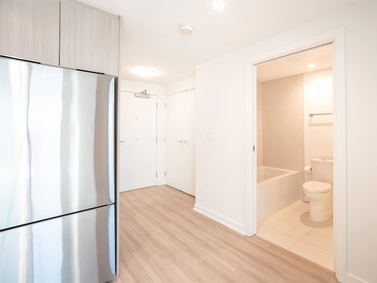 1805-1401 Hunter Street, North Vancouver, BC, V7J 0E2 - 16