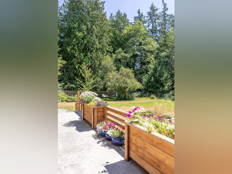 1520 Burton Road, Gibsons, BC - 4