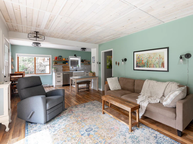1520 Burton Road, Gibsons, BC - 8