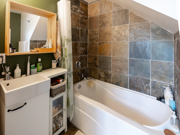 1520 Burton Road, Gibsons, BC - 38