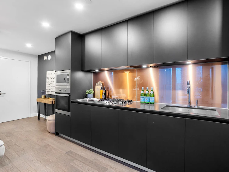 1901-1480 Howe Street, Vancouver, BC, V6Z 0G5 - 8