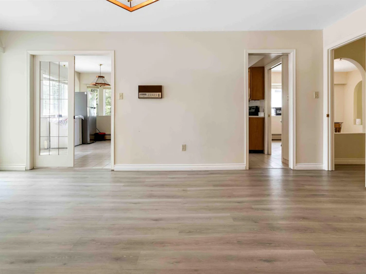 2516 W 18th Avenue, Vancouver, BC, V5P 1N4 - 24