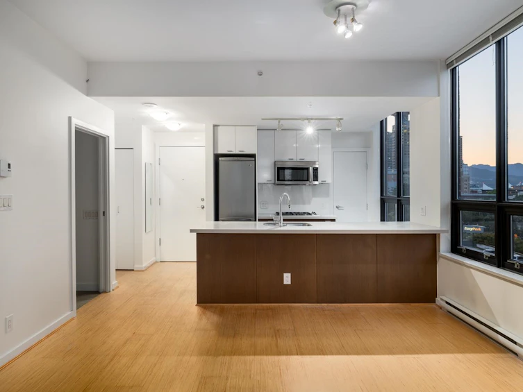604-531 Beatty Street, Vancouver, BC, V6B 0C5 - 6