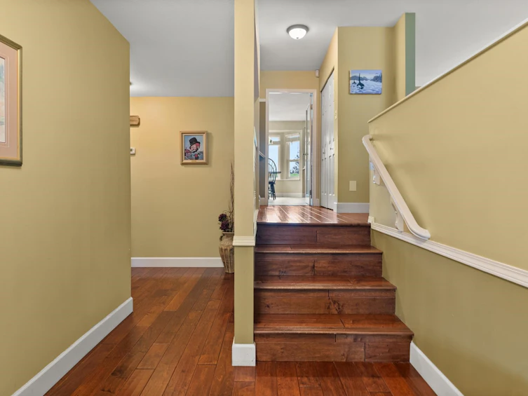 10635 Harrogate Drive, Delta, BC, V4C 8E2 - 5