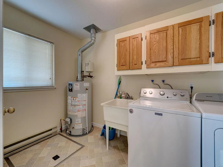 298 Glassford Road, Gibsons, BC, V0N 1V8 - 13