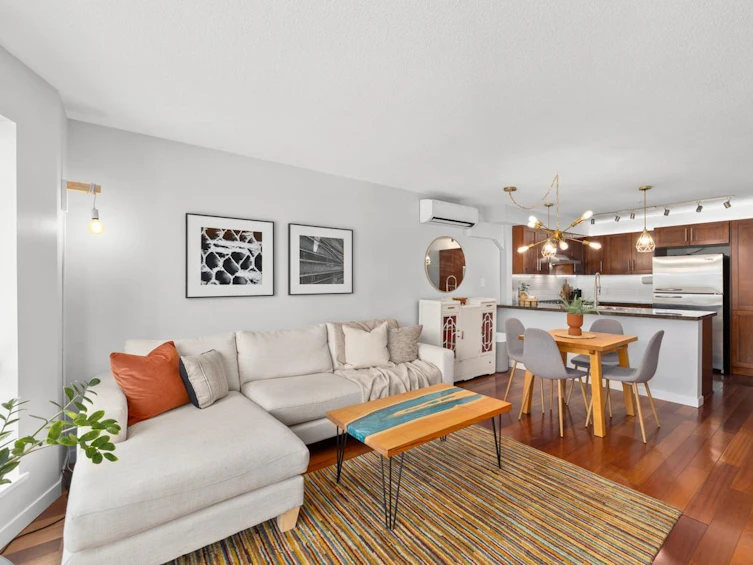684 West 6th Avenue, Vancouver, BC, V5Z 1A3 - 6