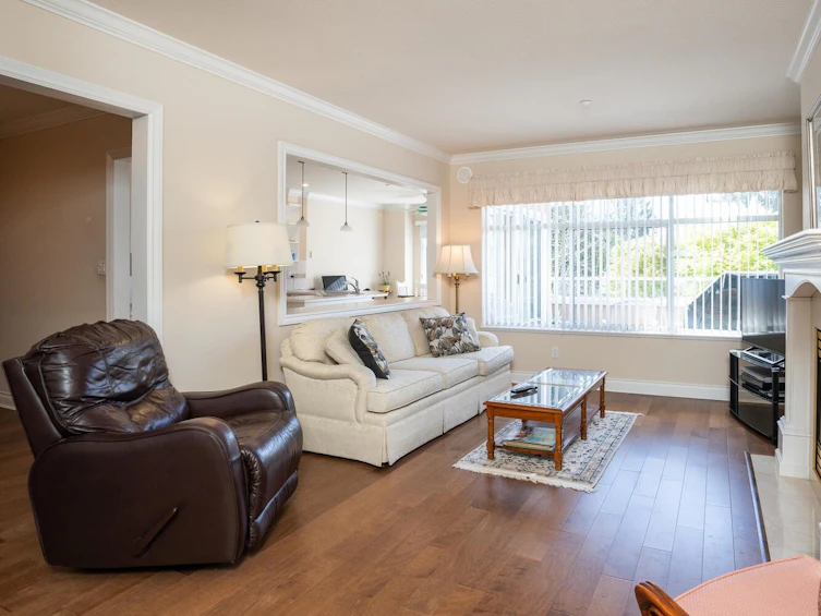 302-1320 55 Street, Delta, BC, V4M 3K3 - 3