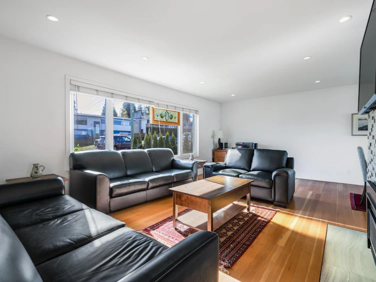 11345 136a Street, Surrey, BC, V3R 3C4 - 3