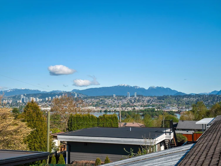 11345 136a Street, Surrey, BC, V3R 3C4 - 27