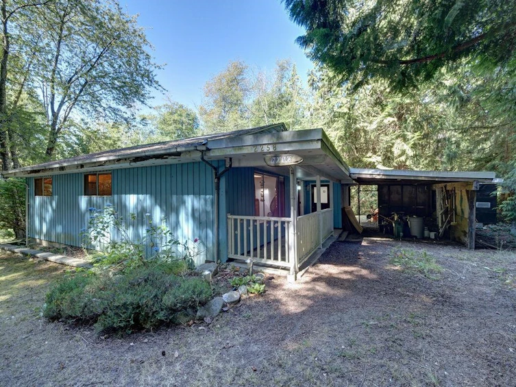 2258 Gail Road, Gibsons, BC, V0N 2W6 - 5