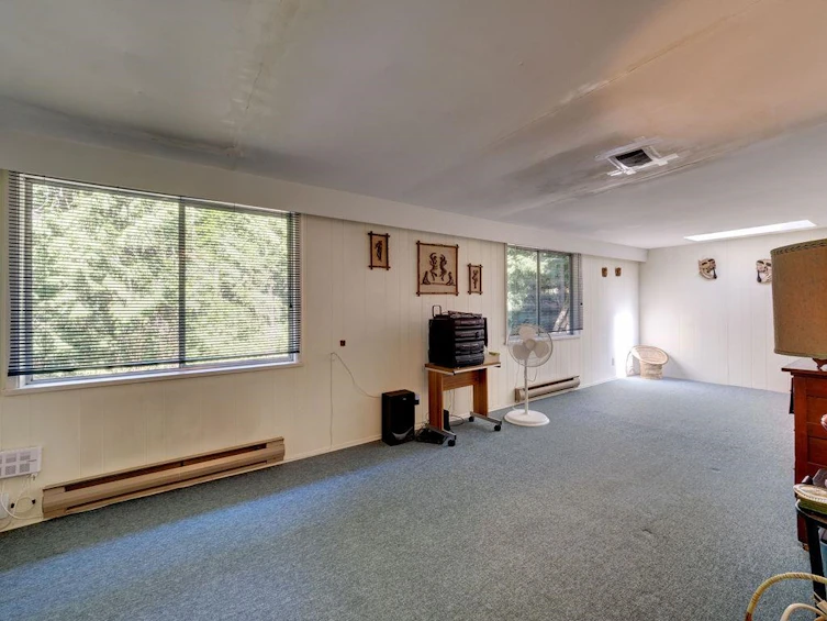 2258 Gail Road, Gibsons, BC, V0N 2W6 - 23