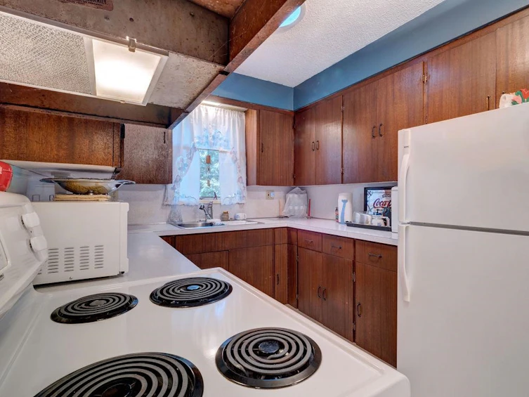 2258 Gail Road, Gibsons, BC, V0N 2W6 - 29