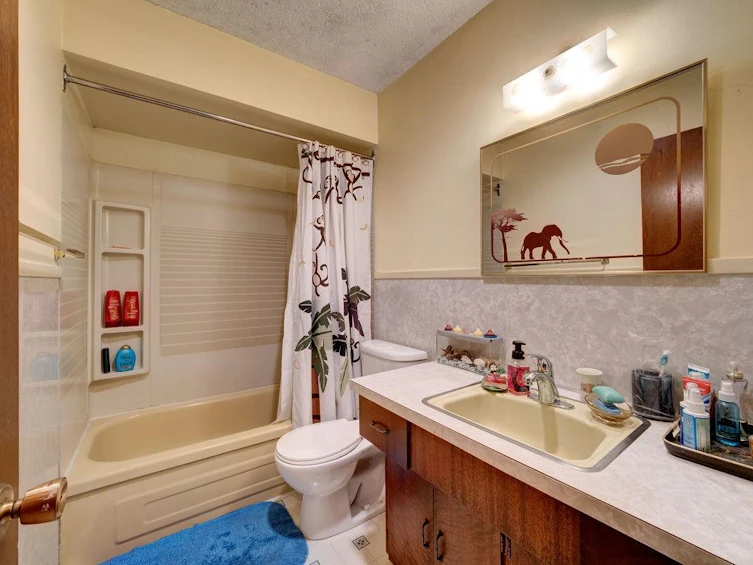 2258 Gail Road, Gibsons, BC, V0N 2W6 - 36
