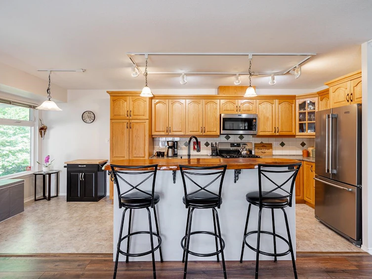 310 Chestnut Avenue, Harrison Hot Springs, BC, V0M 1A3 - 11